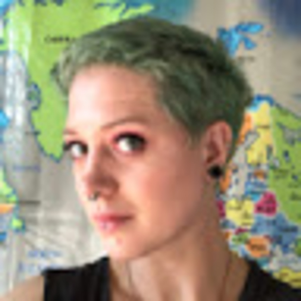Meet your Posher, Amanda